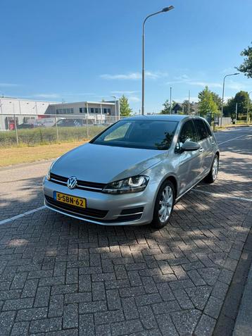 Volkswagen Golf 1.2 TSI 77KW 5D 2013 Grijs Camera | Xenon  beschikbaar voor biedingen