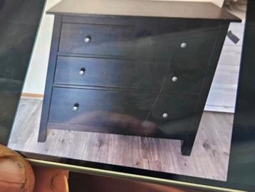 Gevraagd vergelijkbaar kastje kleur zwart