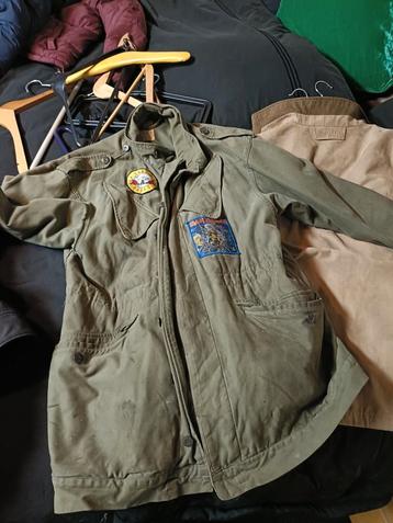 oldschool legerjas beschikbaar voor biedingen