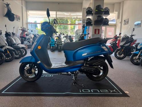 sym fiddle 2 25|45km e5 4t 1e eig service+garantie 28 km!!, Fietsen en Brommers, Snorfietsen en Snorscooters, Zo goed als nieuw