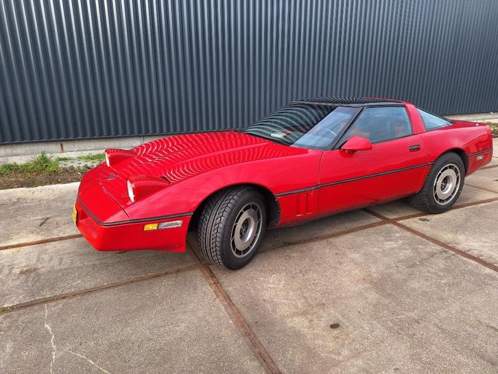 Chevrolet Corvette 5.7 AUT 1984 Rood, wegenbelastingvrij, Auto's, Chevrolet, Particulier, Corvette, Benzine, Coupé, Automaat, Geïmporteerd