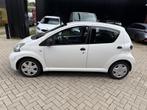 Toyota Aygo 1.0-12V Now Airco Elek pakket NL Auto NAP, Voorwielaandrijving, Euro 5, Stof, Gebruikt