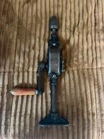 Antieke handboor zware kwaliteit 45 cm, Doe-het-zelf en Verbouw, Gereedschap | Boormachines, Ophalen of Verzenden, Gebruikt, Boormachine