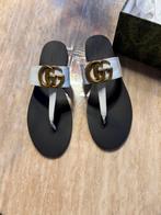 Gucci slippers wit goud maat 39 nieuw, Kleding | Dames, Schoenen, Ophalen of Verzenden, Zo goed als nieuw, Wit