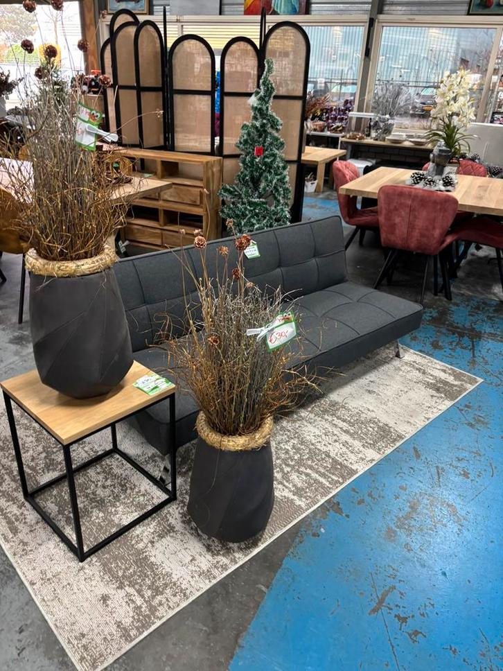 Retourenloeren ook op zondag open van 10:00 tot 17:00, Diversen, Rommelmarktspullen, Nieuw, Ophalen