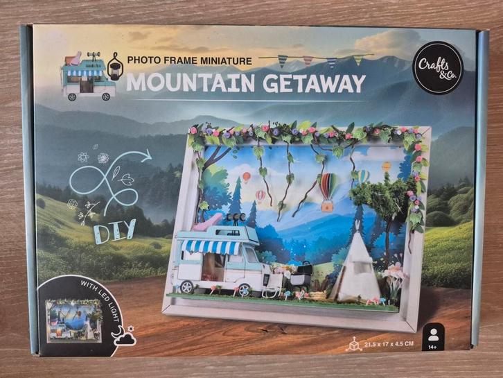 NIEUW: miniatuur fotoframe bouwpakket, Hobby en Vrije tijd, Knutselen, Nieuw, Knutselwerk, Ophalen of Verzenden