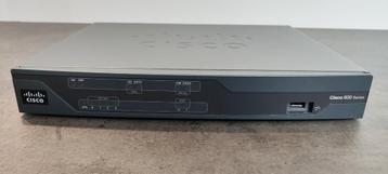 Cisco 887VA-M Router met Adapter beschikbaar voor biedingen