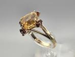 Gouden Vintage ring  edelsteen citrien en diamant. 2024/172., Sieraden, Tassen en Uiterlijk, Ringen, 18 tot 19, Goud, Met edelsteen