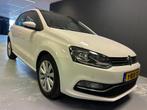 Volkswagen Polo 1.4 TDI Highline DSG AUTOMAAT LM PANO NL APK, Gebruikt, Euro 6, 580 kg, Wit