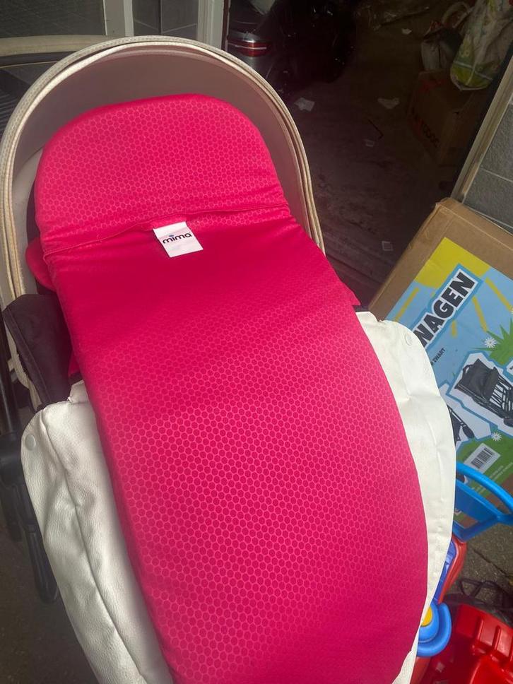 Mima kinderwagen plus mima kinderzitje (auto stoeltje), Kinderen en Baby's, Kinderwagens en Combinaties, Gebruikt, Combiwagen