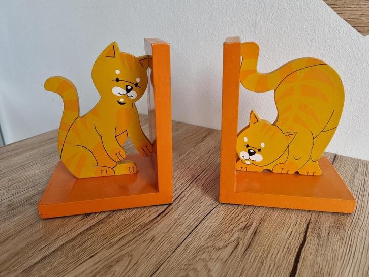 Mooie Vintage Houten Boeken Steunen Katten Poezen Oranje, Huis en Inrichting, Woonaccessoires | Wandplanken en Boekenplanken, Gebruikt