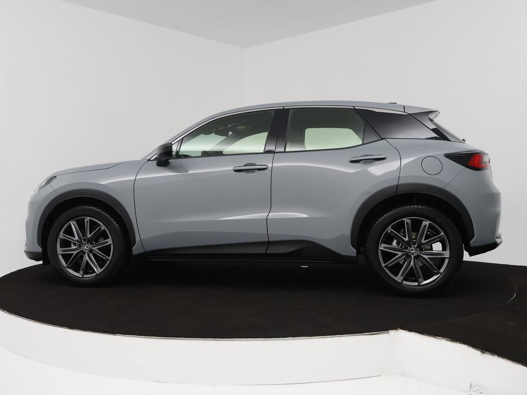 Lexus LBX Elegant + Tech Pack | Smart Entry | Elektrische Ac, Auto's, Lexus, 12 maanden, 136 pk, Leder en Stof, Bedrijf