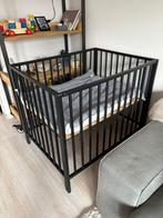 Zwarte box, Kinderen en Baby's, Boxen, Ophalen of Verzenden, Zo goed als nieuw, Boxkleed