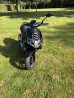 Peugeot speedfight 4, Fietsen en Brommers, Scooters | Peugeot, Maximaal 45 km/u, Zo goed als nieuw, Speedfight, Benzine