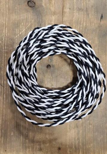 Totem luidsprekerkabel - 8,60 meter beschikbaar voor biedingen