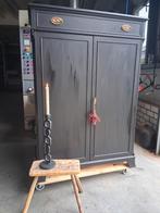 Kast meidenkast spekkast computerkast, Huis en Inrichting, Kasten | Computermeubels, Ophalen of Verzenden, Zo goed als nieuw