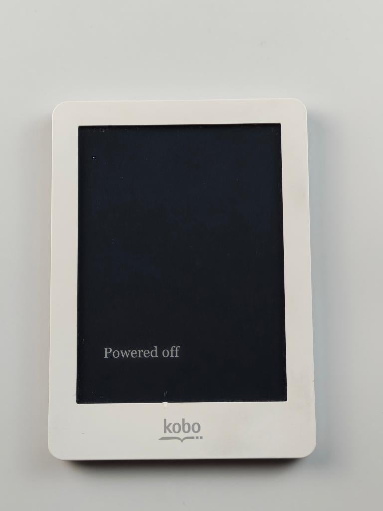 Kobo Glo ereader - Nette staat! (F285), Computers en Software, E-readers, Rakuten Kobo Inc., Ophalen of Verzenden, 150 John Street, 5th Floor Toronto, Ontario M5V 3E3 Canada