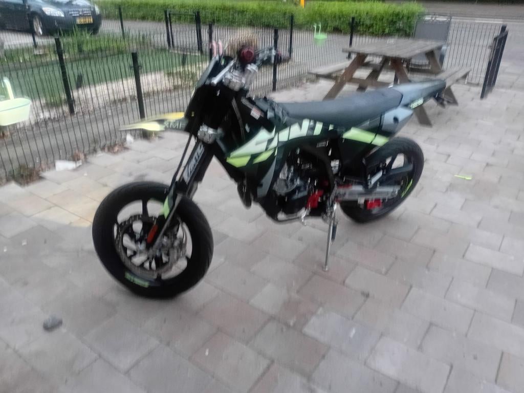 Crossmoter, Ophalen of Verzenden, Zo goed als nieuw, Overige merken