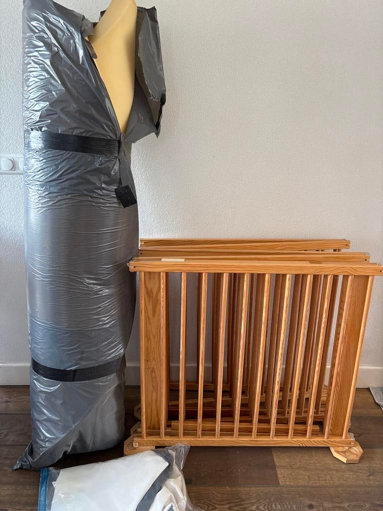 Houten grondbox met speelkussen en hoes, Kinderen en Baby's, Boxen, Ophalen, Gebruikt, Overige vormen, Boxkleed