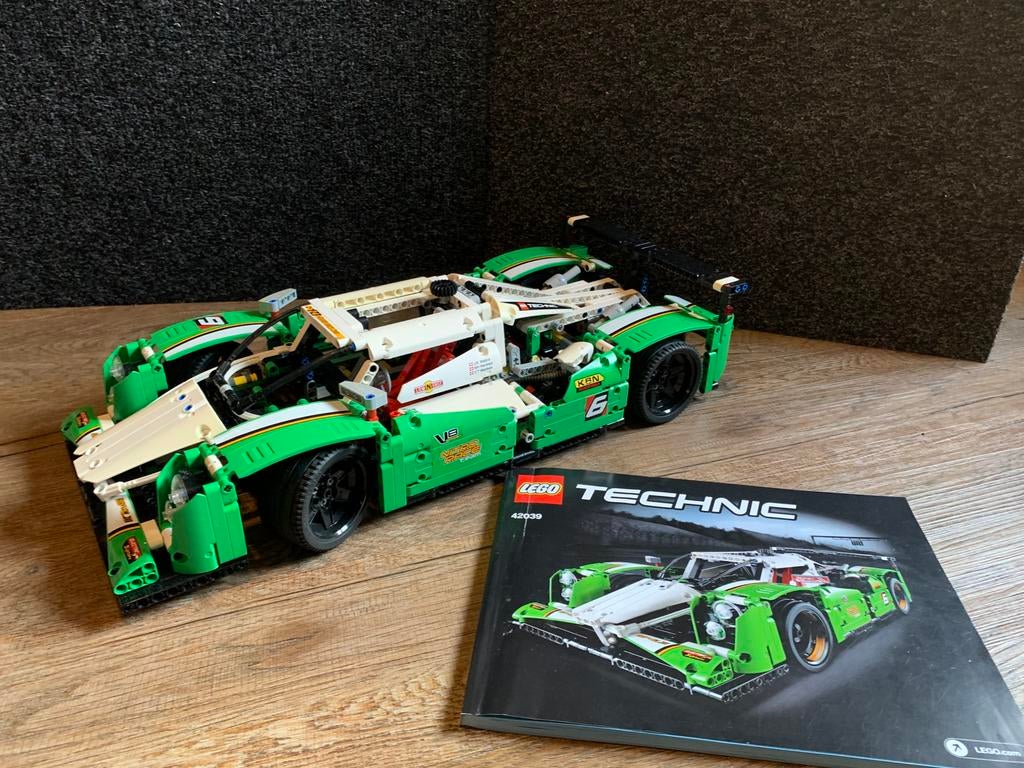 Technic lego 24 hours auto - 42039, Lego, Compleet, Ophalen of Verzenden, Zo goed als nieuw