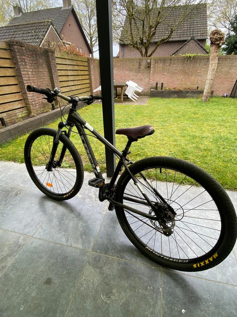 Trek MTB/ wheelie bike (marlin 6) custom, Ophalen, Gebruikt, 20 inch of meer