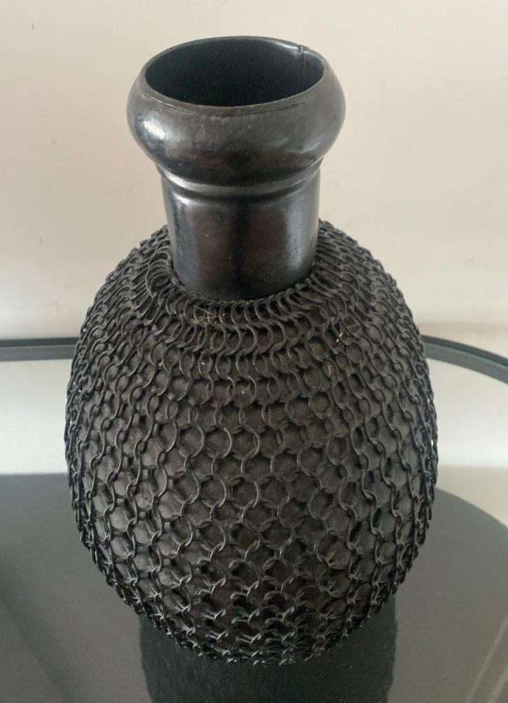 Prachtige metalen vaas Matz - 32 cm hoog, Huis en Inrichting, Woonaccessoires | Vazen, Overige kleuren, Minder dan 50 cm, Overige materialen