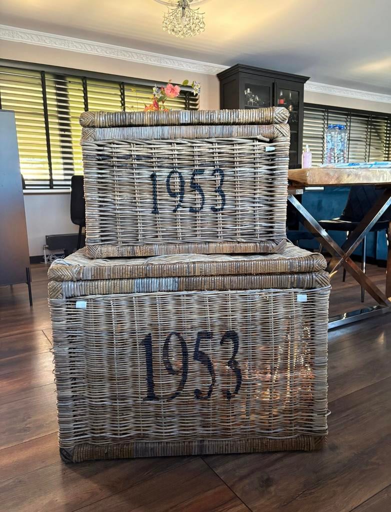 2 riviera maison rieten manden, Huis en Inrichting, Woonaccessoires | Kisten, Ophalen, Zo goed als nieuw, 50 tot 100 cm, Minder dan 50 cm