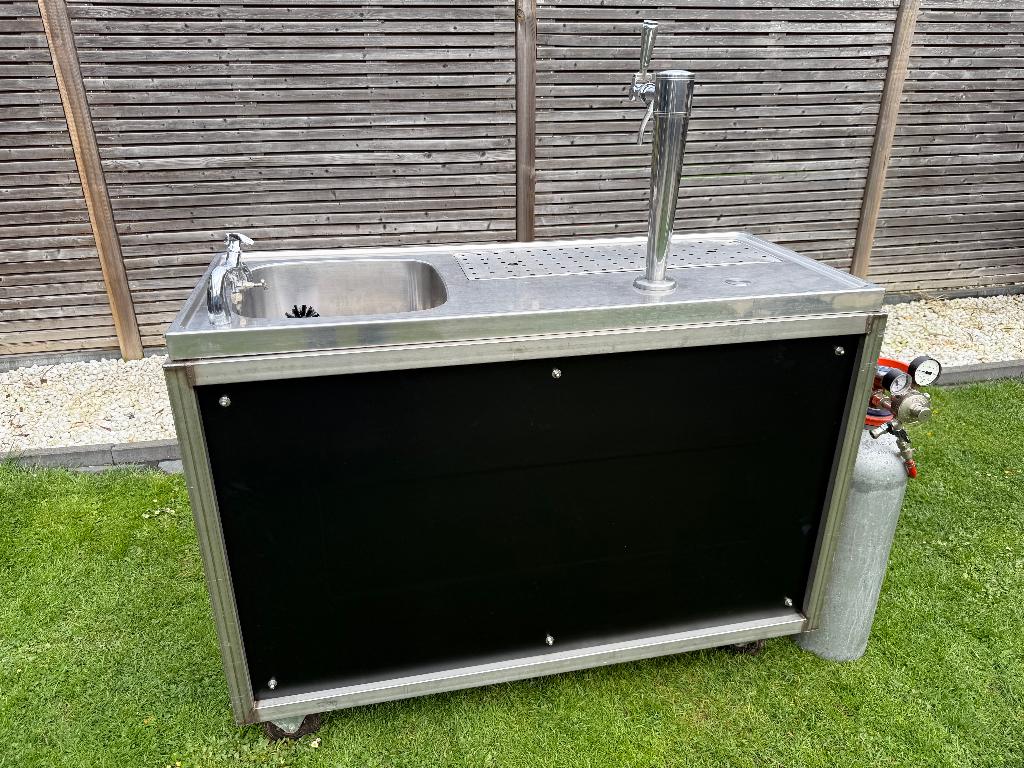 Huren: Biertap 1,20 M + spoelbak incl. CO2 - Gratis levering, Verzenden, Zo goed als nieuw, Overige