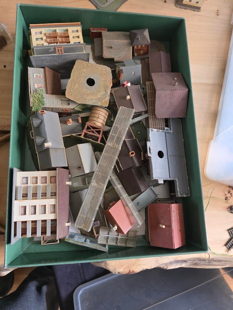Minitrix baandelen, trafo's, wagons, locs, huisjes, Ophalen of Verzenden