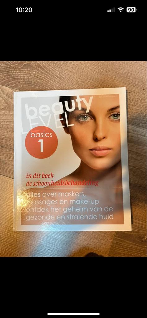 Beauty Level Basics 1 - Schoonheidsbehandeling, Boeken, Ophalen of Verzenden, Zo goed als nieuw, MBO