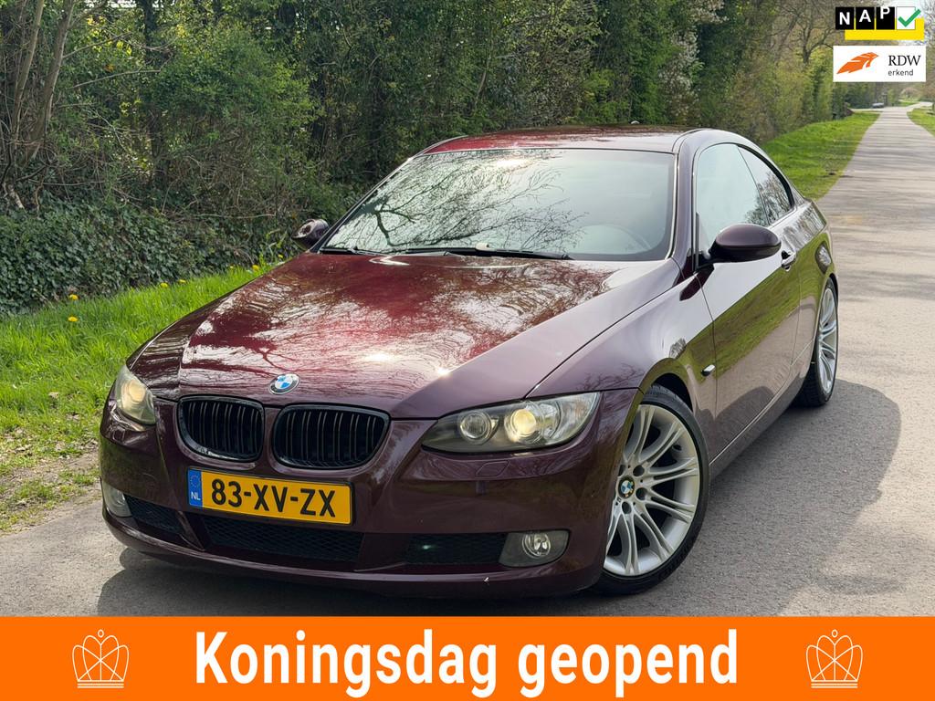 BMW 3-serie Coupé 325i High Executive | 6 Cilinder + Half/L, 745 kg, Achterwielaandrijving, Gebruikt, Zwart