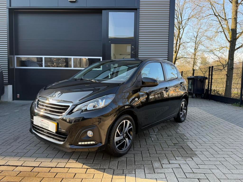 Peugeot 108 1.2 VTI 82PK 5Deurs 2016 LM velgen! Nette auto!, Auto's, Voorwielaandrijving, Euro 5, Stof, Zwart