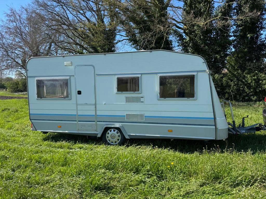 Knaus Azur ‼️, Caravans en Kamperen, Caravans, Rondzit, Koelkast, Bedrijf, Knaus