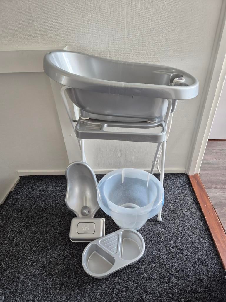 Complete Bébé-jou badset grijs met standaard en accessoires, Ophalen, Gebruikt, Badje, Bébé-jou