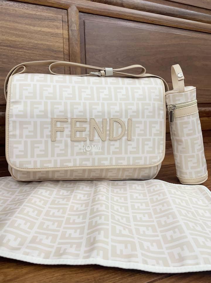 FENDI LUIERAS SET NIEUW, Ophalen, Nieuw