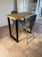 Bartafel met 2 barkrukken, Huis en Inrichting, Barkrukken, 2 krukken, Ophalen, Zo goed als nieuw, 60 tot 90 cm