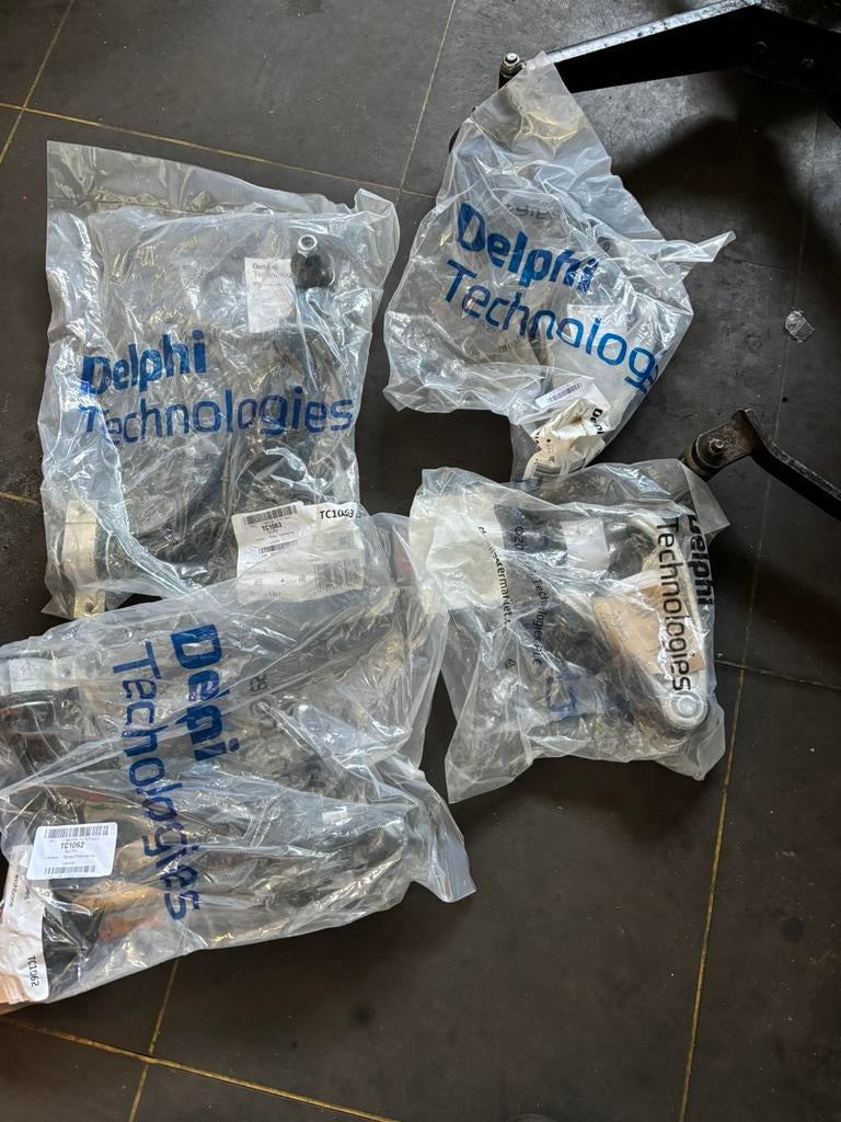 Driehoeksdraagarmen alfa romeo, Ophalen of Verzenden, Nieuw, Alfa Romeo