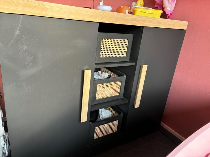 Interbaby Stone Commode, Kledingkast & Wandplankje, Kinderen en Baby's, Kinderkamer | Commodes en Kasten, Gebruikt, Kast, 105 cm of meer