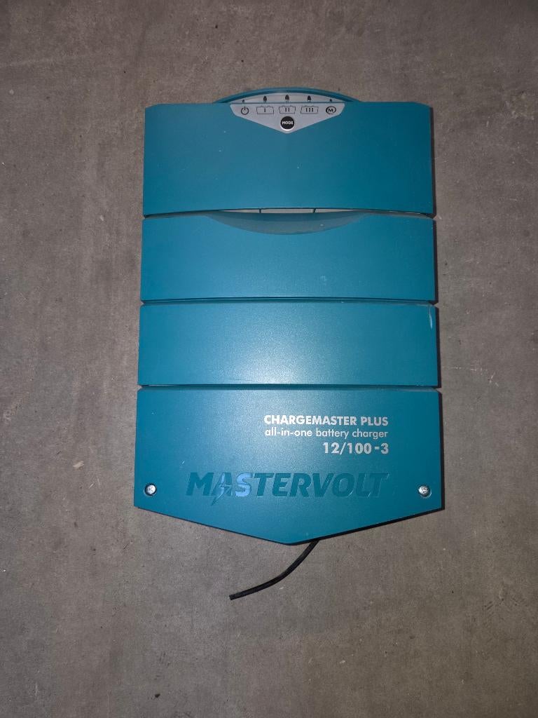 Mastervolt geavanceerde acculader + omvormer, Watersport en Boten, Ophalen, Gebruikt, Motor en Techniek