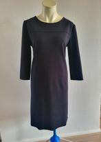 Nette zwarte jurk van McGregor maat M, Ophalen of Verzenden, Zo goed als nieuw, Zwart, Boven de knie