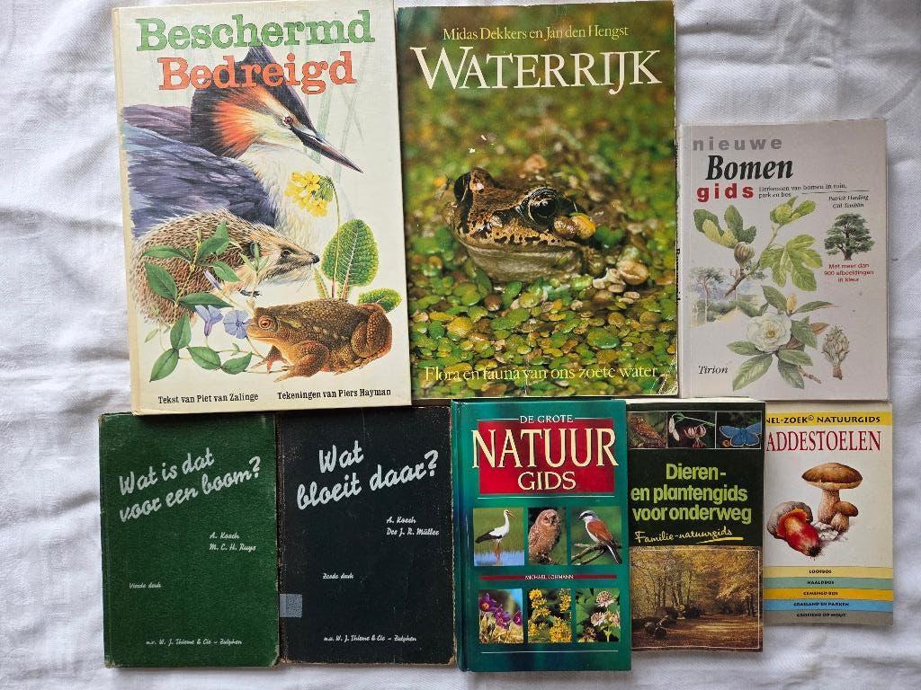 Natuur: water, dier&plantgids, natuurgids, paddestoelengids, Boeken, Natuur, Gelezen, Natuur algemeen, Ophalen of Verzenden