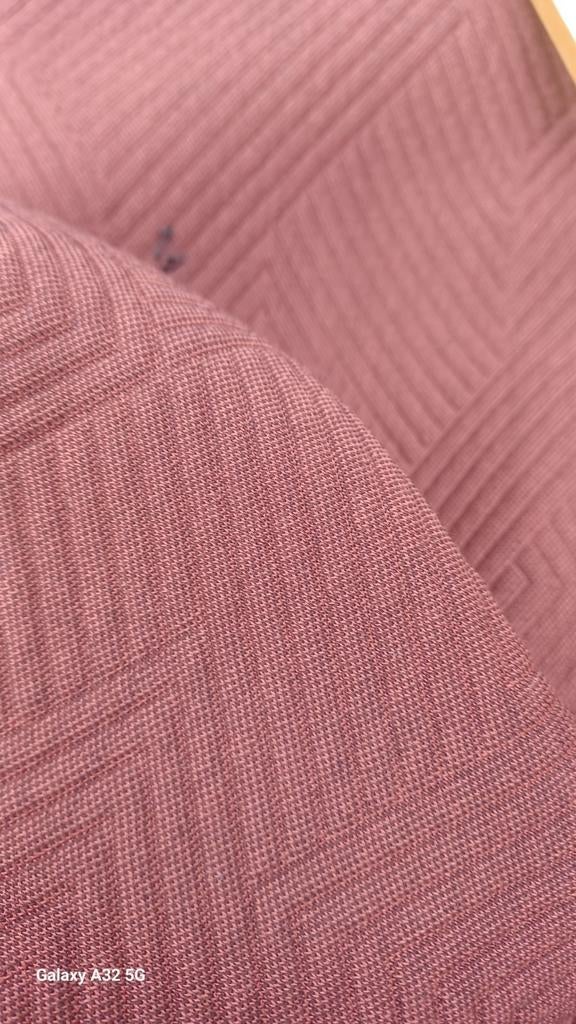 Kvadrat Apparel Meubelstof Choco-bruin- 2.5m x 1.70, Hobby en Vrije tijd, Stoffen en Lappen, Bruin, 120 cm of meer, Ophalen of Verzenden