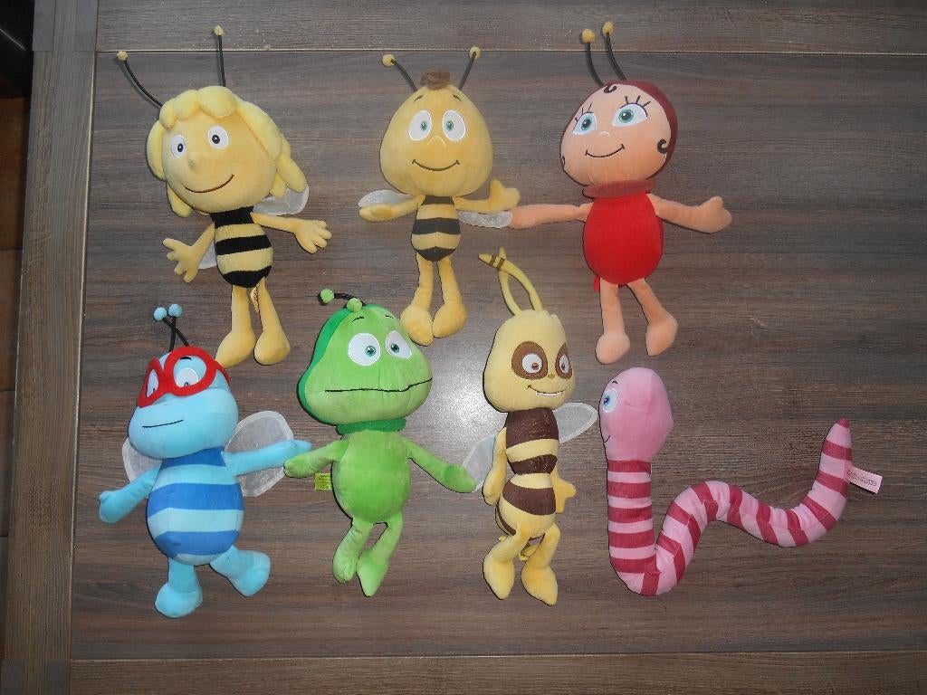 7 verschillende knuffels uit de Maja de Bij serie Studio 100, Ophalen of Verzenden, Gebruikt, Overige typen