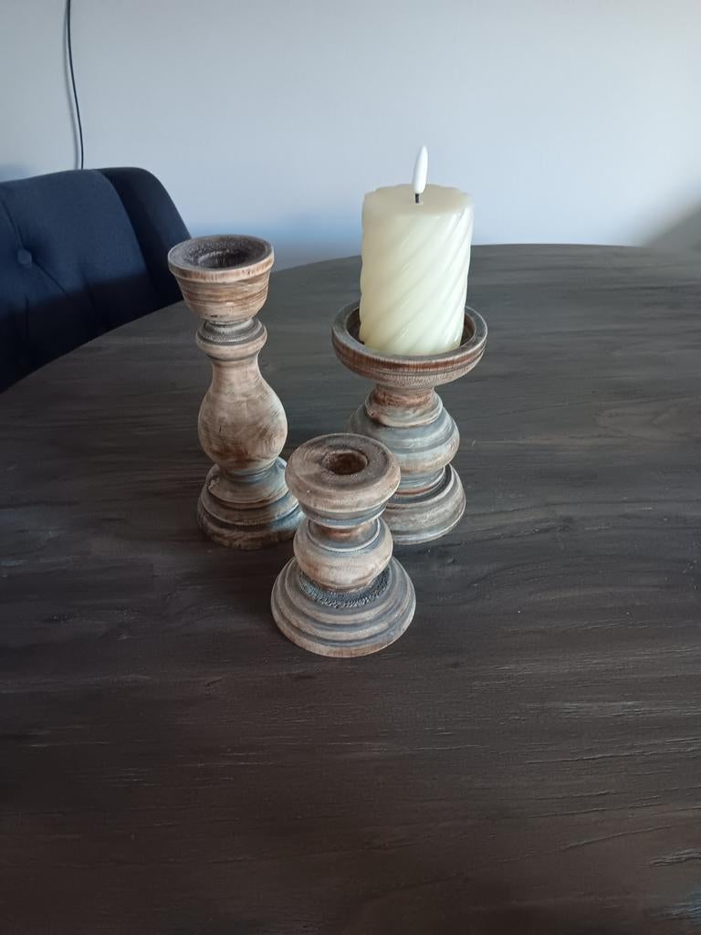 3 Landelijke en of sobere Kandelaars - Nieuwstaat, Grijs, Nieuw, Ophalen of Verzenden, Kandelaar