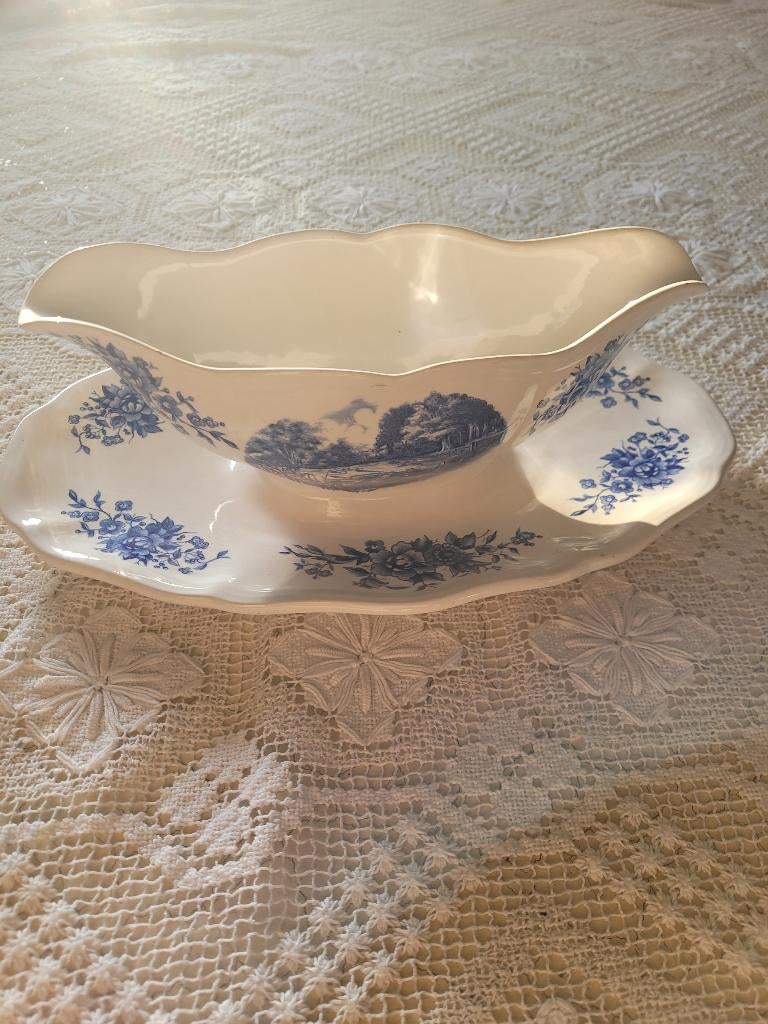 Oudere grotere Franse sauciere Sarreguemines, Ophalen of Verzenden