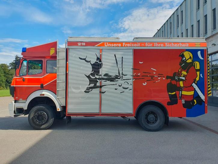 Mercedes 1634 AF 4x4 6 zit brandweer expeditie camper truck, Auto's, Vrachtwagens, Bedrijf, Te koop, 4x4, ABS, Trekhaak, Mercedes-Benz
