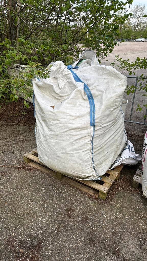 Big bags, Ophalen, Doos, 100 cm of meer, 60 cm of meer