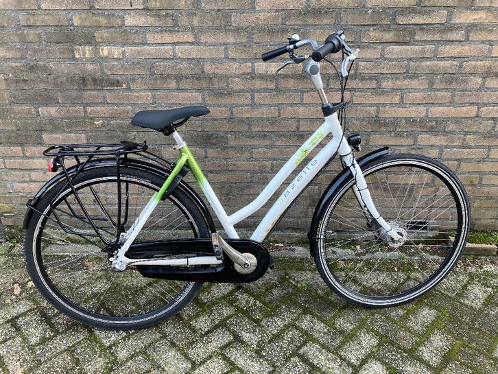 Fiets 28 inch dames, Fietsen en Brommers, Fietsen | Dames | Damesfietsen, Gebruikt, Gazelle, Versnellingen, 53 tot 56 cm, Ophalen
