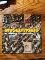 Museumgids Het Nederlands Spoorwegmuseum, Ophalen of Verzenden, Gelezen, Onbekend, Trein