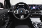 BMW 3 Serie 318i M Sport Automaat / M-Performance / Sportsto, Achterwielaandrijving, Gebruikt, Alcantara, Zwart
